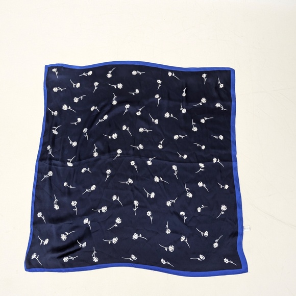 Navy Floral Square Scarf Silk Vintage Sheer Blue Trim Lightweight - Picture 6 of 11